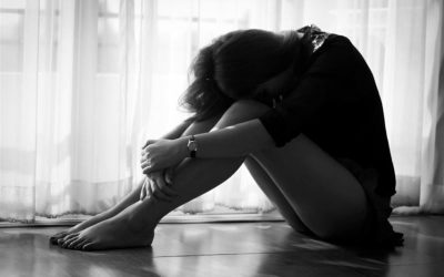 ¿Sientes que la ansiedad o la tristeza te superan? Descubre cómo la terapia psicológica puede ayudarte a recuperar el bienestar ante tus problemas emocionales
